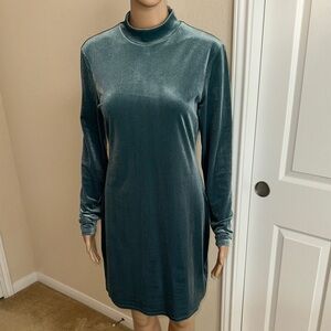 H&M Teal Long Sleeve Dress